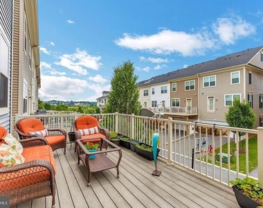 11882 Country Squire Way - Photo Thumbnail 39
