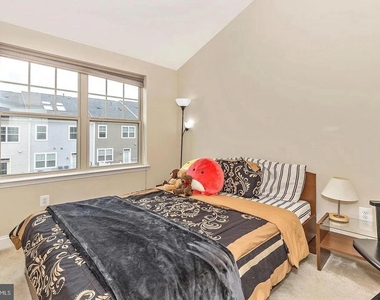 11882 Country Squire Way - Photo Thumbnail 26
