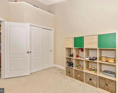 11882 Country Squire Way - Photo Thumbnail 28