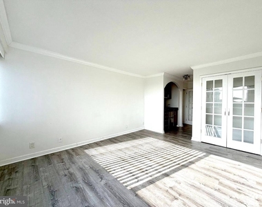 5500 Friendship Boulevard - Photo Thumbnail 5