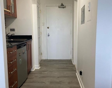 5500 Friendship Boulevard - Photo Thumbnail 9