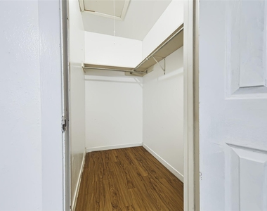4713 Sagebrush Trl - Photo Thumbnail 15