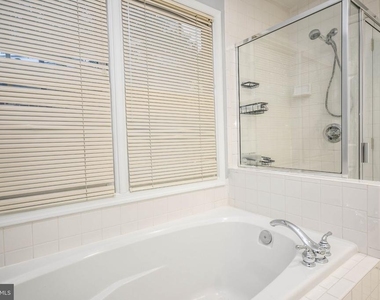 1303 Cameron Hill Court - Photo Thumbnail 19