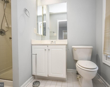 1303 Cameron Hill Court - Photo Thumbnail 24