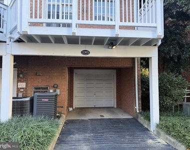 1303 Cameron Hill Court - Photo Thumbnail 35