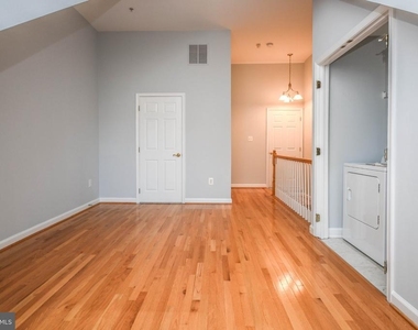 1303 Cameron Hill Court - Photo Thumbnail 27