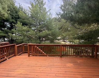 17901 Cottonwood Terrace - Photo Thumbnail 24
