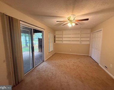 17901 Cottonwood Terrace - Photo Thumbnail 6