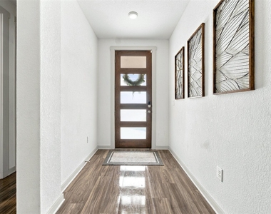 2405 Gabriels Horn Rd - Photo Thumbnail 2