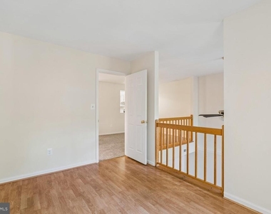 9632 Hadleigh Court - Photo Thumbnail 16
