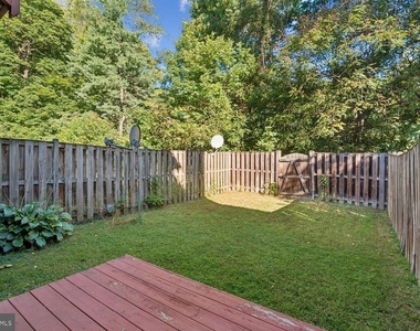 9632 Hadleigh Court - Photo Thumbnail 34
