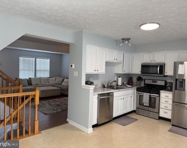2161 Haven Oak Court - Photo Thumbnail 16