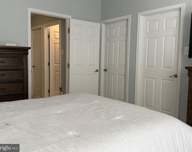 2161 Haven Oak Court - Photo Thumbnail 22
