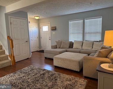 2161 Haven Oak Court - Photo Thumbnail 5