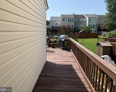 2161 Haven Oak Court - Photo Thumbnail 6