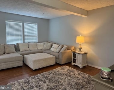 2161 Haven Oak Court - Photo Thumbnail 8