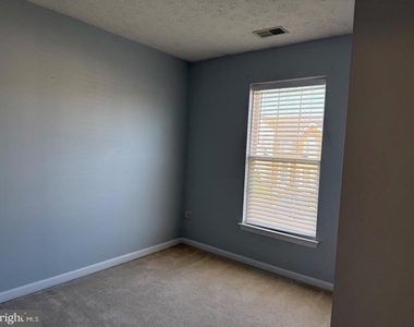 2161 Haven Oak Court - Photo Thumbnail 28