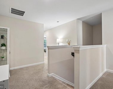 671 Beadlilly Way - Photo Thumbnail 14