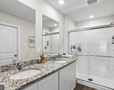 671 Beadlilly Way - Photo Thumbnail 17