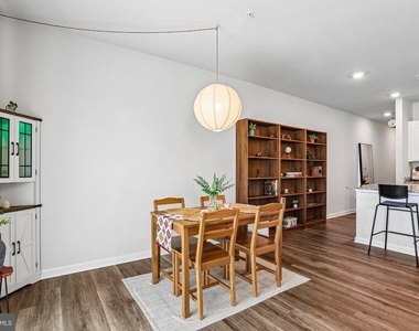 671 Beadlilly Way - Photo Thumbnail 8