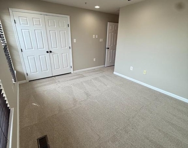 6510 Daytona Court - Photo Thumbnail 24