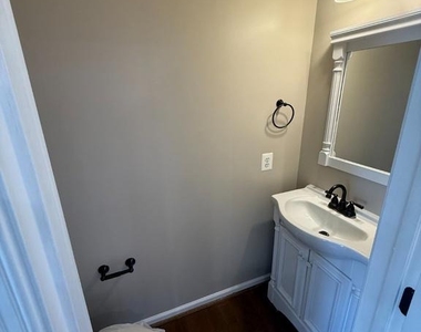 6510 Daytona Court - Photo Thumbnail 16