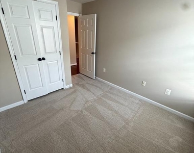 6510 Daytona Court - Photo Thumbnail 29
