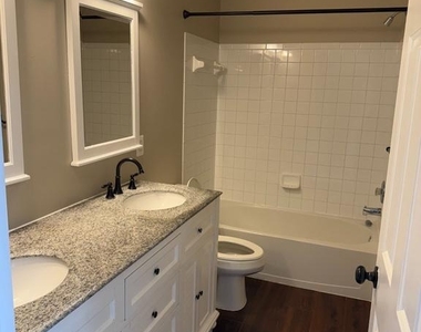 6510 Daytona Court - Photo Thumbnail 20