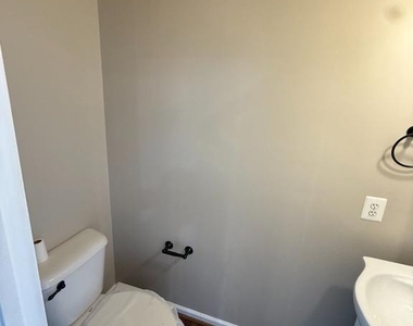 6510 Daytona Court - Photo Thumbnail 15
