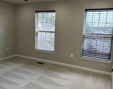 6510 Daytona Court - Photo Thumbnail 23