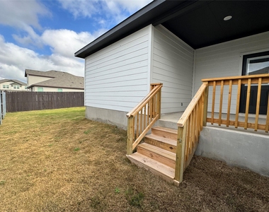 131 Schrader Dr - Photo Thumbnail 30