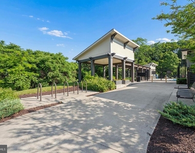 8463 Randell Ridge Road - Photo Thumbnail 62