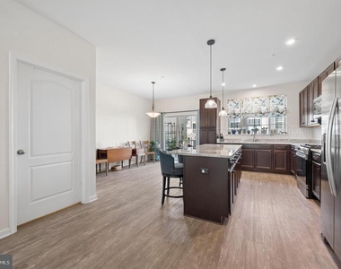 8463 Randell Ridge Road - Photo Thumbnail 9