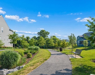 8463 Randell Ridge Road - Photo Thumbnail 68