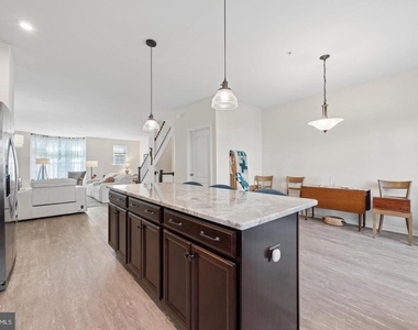 8463 Randell Ridge Road - Photo Thumbnail 15