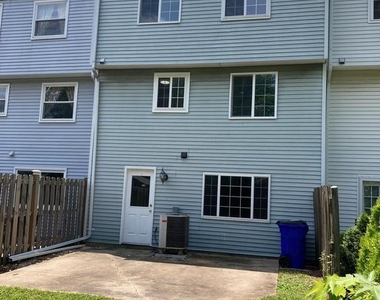 6632 Pebble Court - Photo Thumbnail 18