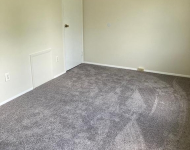 6632 Pebble Court - Photo Thumbnail 22