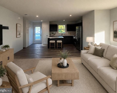 110 Mariners Way - Photo Thumbnail 2