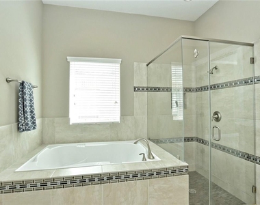 104 Azimuth Dr - Photo Thumbnail 17