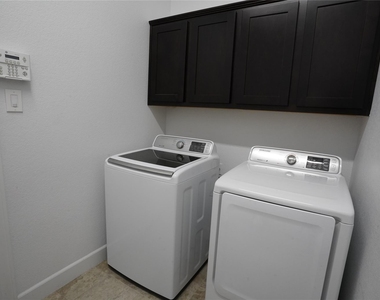 104 Azimuth Dr - Photo Thumbnail 23