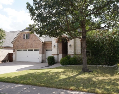104 Azimuth Dr - Photo Thumbnail 2
