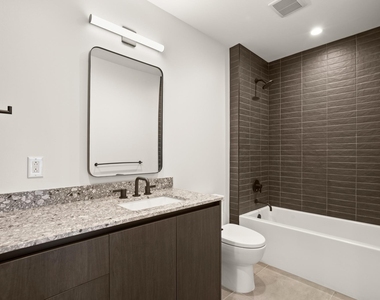 84 East Ave - Photo Thumbnail 12