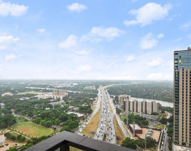 84 East Ave - Photo Thumbnail 16