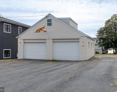 7609 Iroquois Avenue - Photo Thumbnail 3