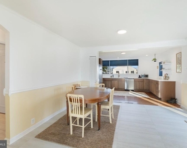 7609 Iroquois Avenue - Photo Thumbnail 27