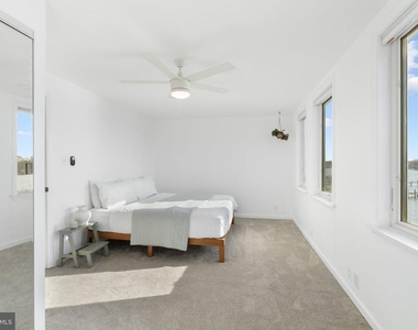 7609 Iroquois Avenue - Photo Thumbnail 39