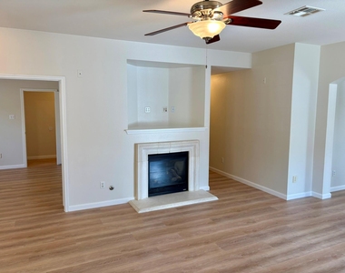 3119 Corrigan Ln - Photo Thumbnail 2