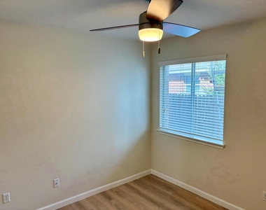 3119 Corrigan Ln - Photo Thumbnail 24