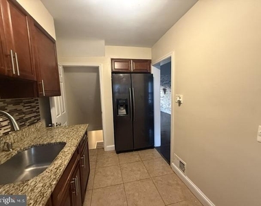 2136 Redthorn Road - Photo Thumbnail 8