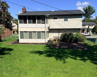 9811 Southall Road - Photo Thumbnail 19